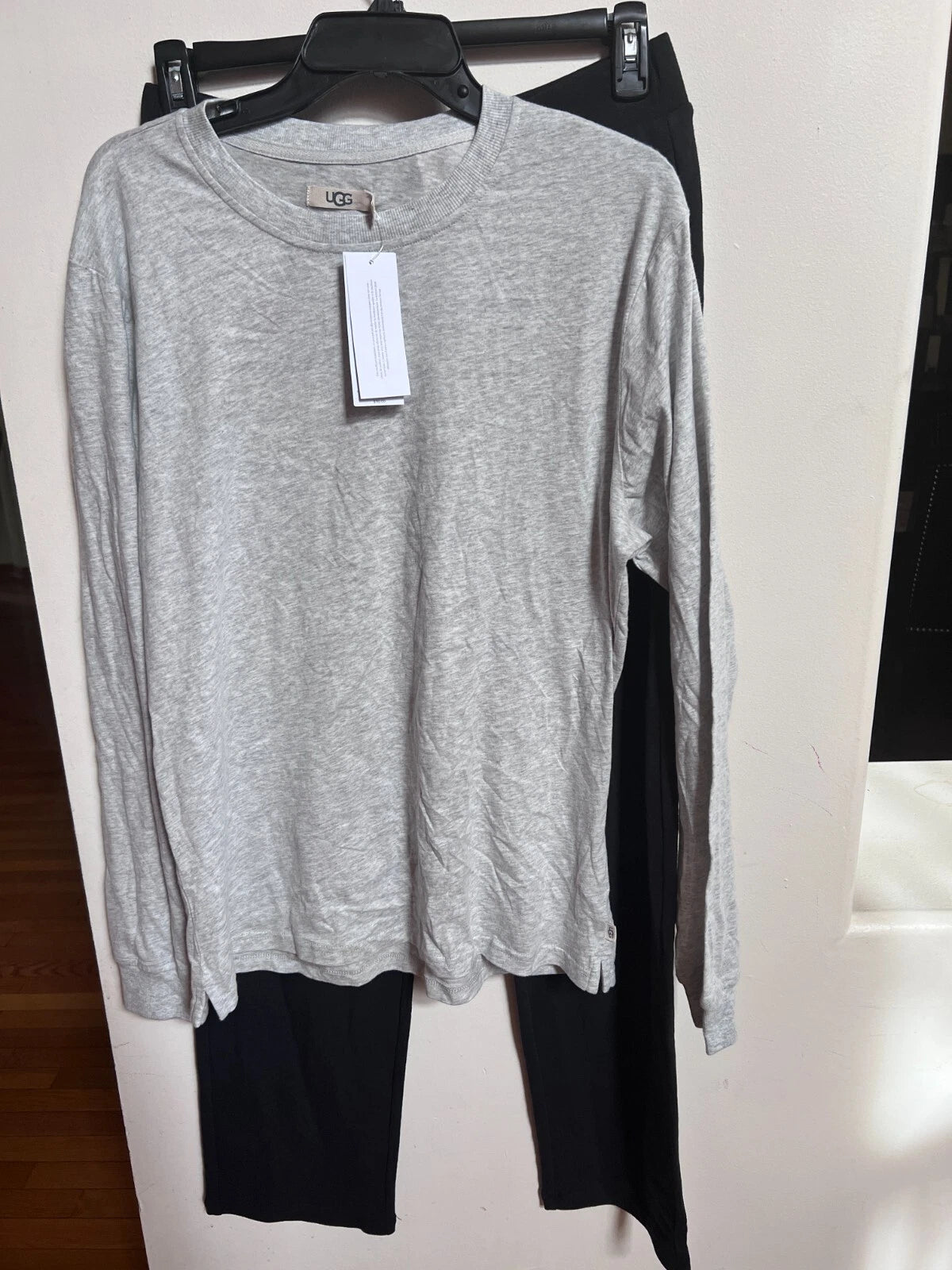 New UGG Men's Waylen 2 Piece Pajama Set Grey Heather Long Sleeve M