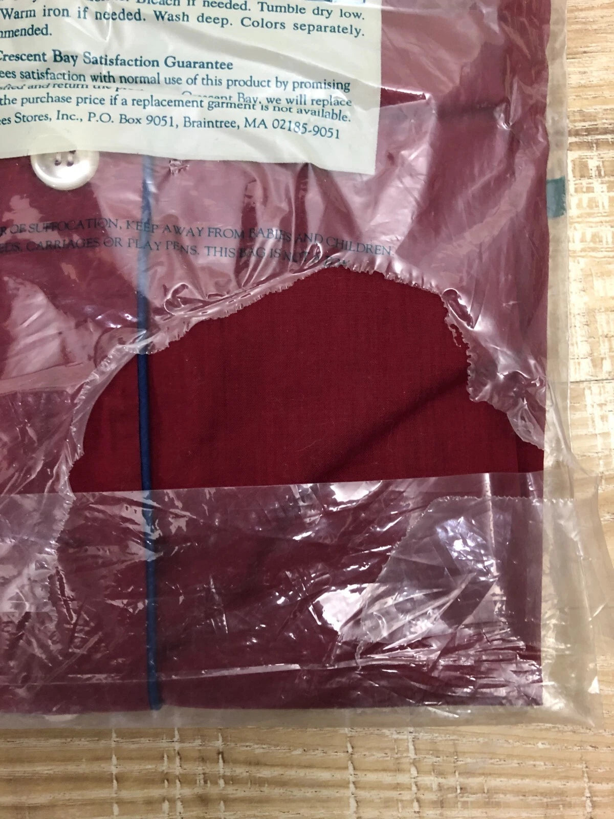 VTG Crescent Bay Men's Pajamas 2 Piece Red Size M Short Sleeve Knee High NIB