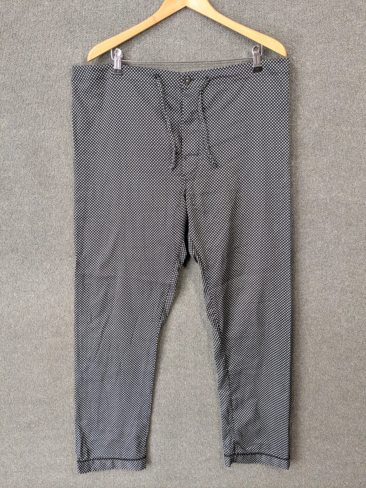 TravelSmith Pajama Set Men Medium Classic Button 2 Piece Black White Shirt Pants