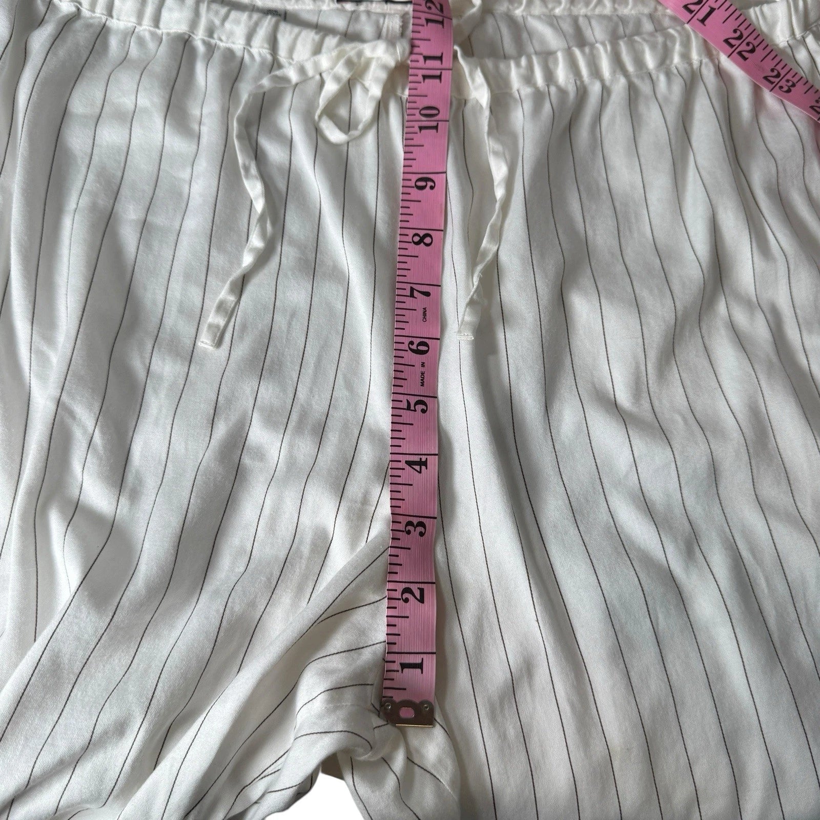 VTG Thomas Pink Pajamas Set M White Pinstripe 100% Cotton 2 Pc Lounge Sleepwear