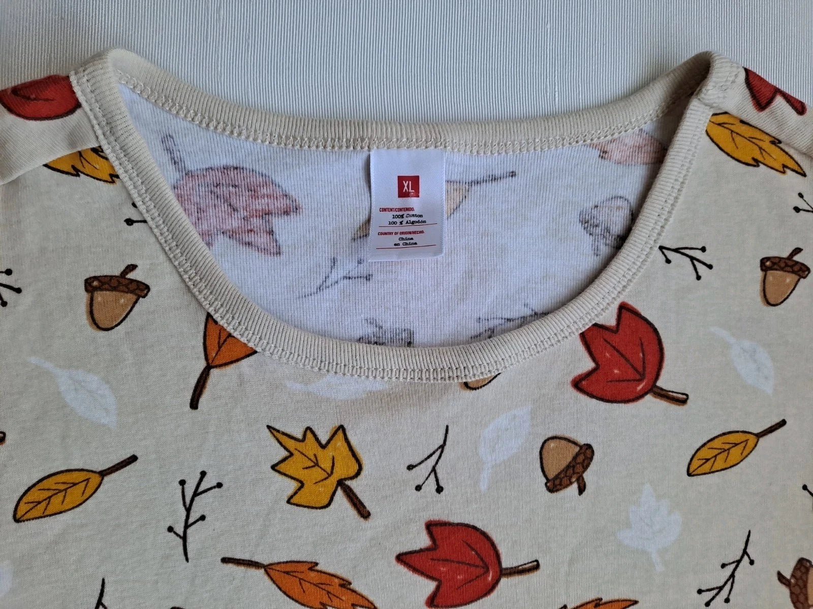 UNBRANDED MENS SZ XL 2-PIECE PAJAMA SET ACORN FALL LONG SLEEVE & PANTS NWT