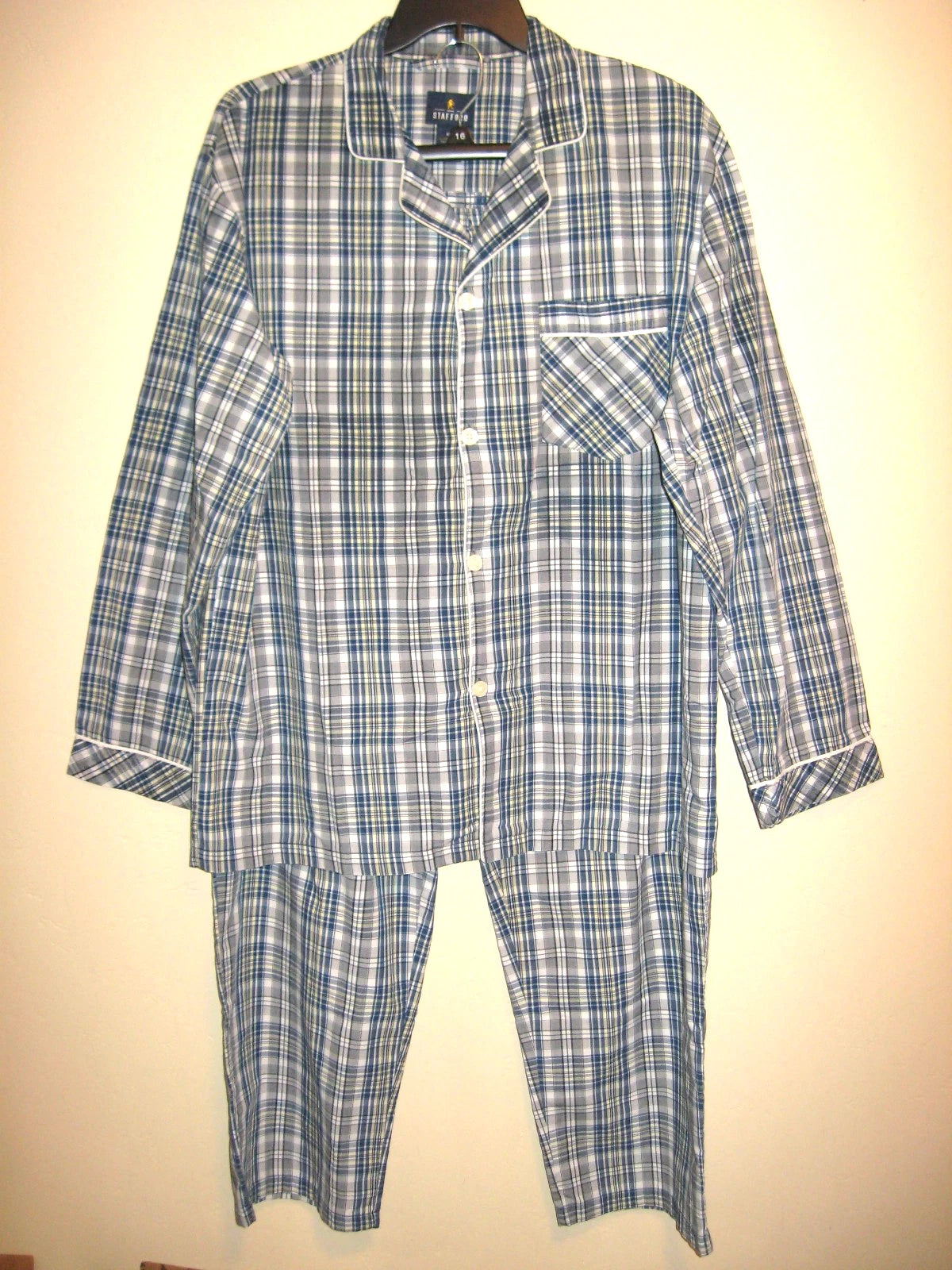 Stafford Men's Plaid Pajama Set ~  Size XLT