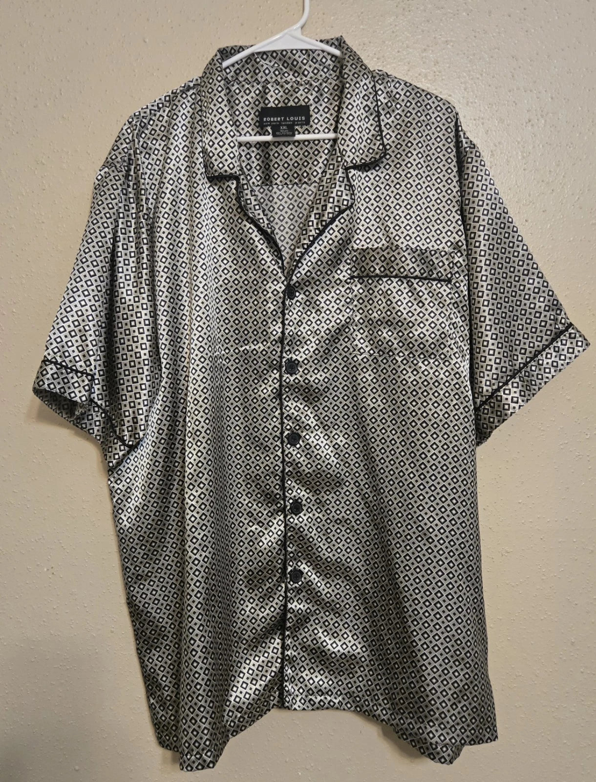 Robert Louis Mens XXL Silk Blend Short Sleeve Pajamas Black Diamond Pattern