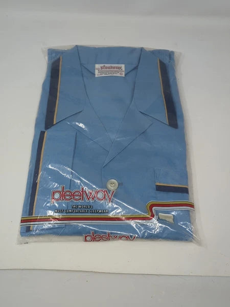 Pleetway Vintage Mens 2 Piece Pajama Set Size XL Button Up Shirt Pants Blue NOS