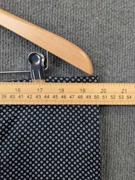 TravelSmith Pajama Set Men Medium Classic Button 2 Piece Black White Shirt Pants