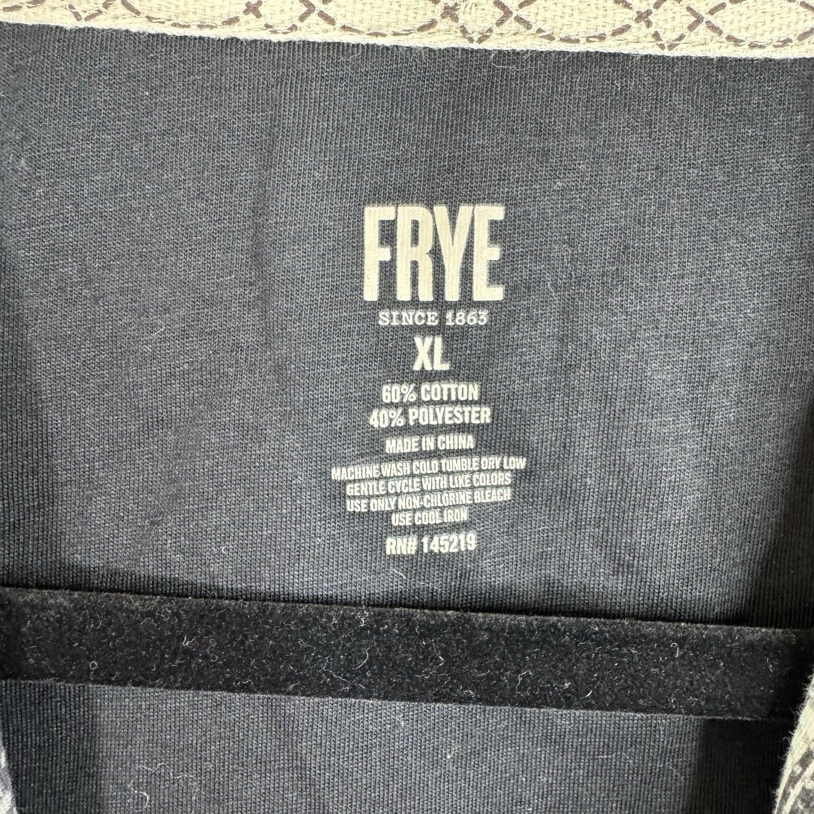 FRYE Gray & White Pattern Notched Premium Pajama SET Men's XL Soft NWT