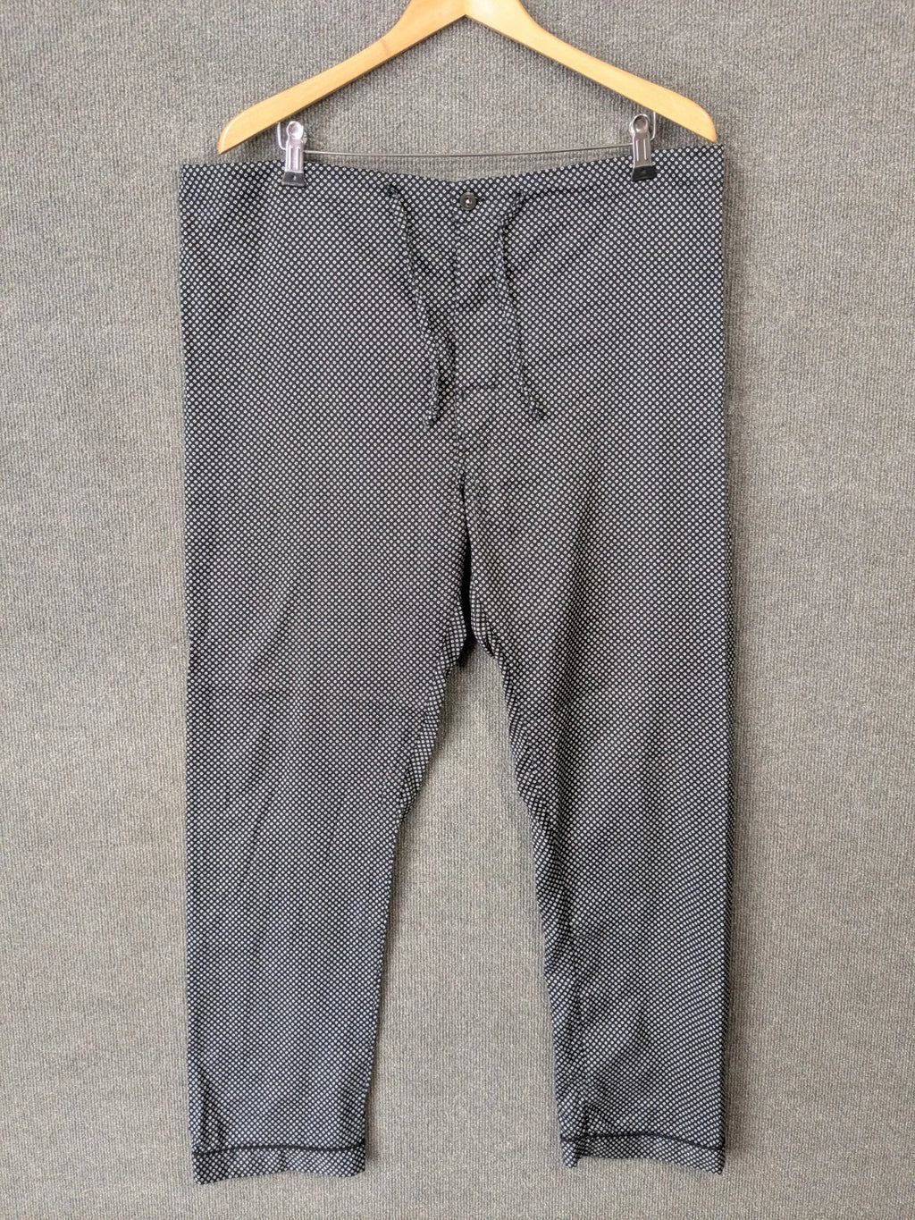 TravelSmith Pajama Set Men Medium Classic Button 2 Piece Black White Shirt Pants