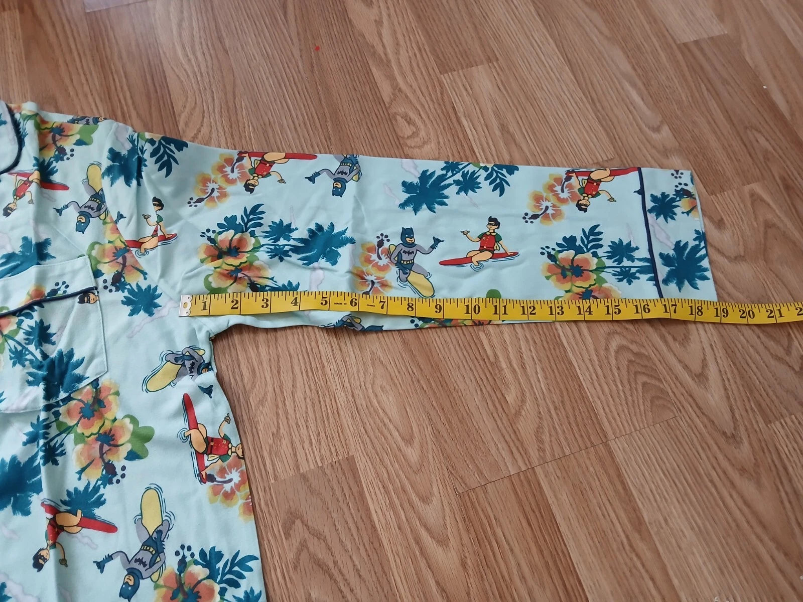 Batman with Hawaiian Print Men's Pajama Set, Size L, New with Tags