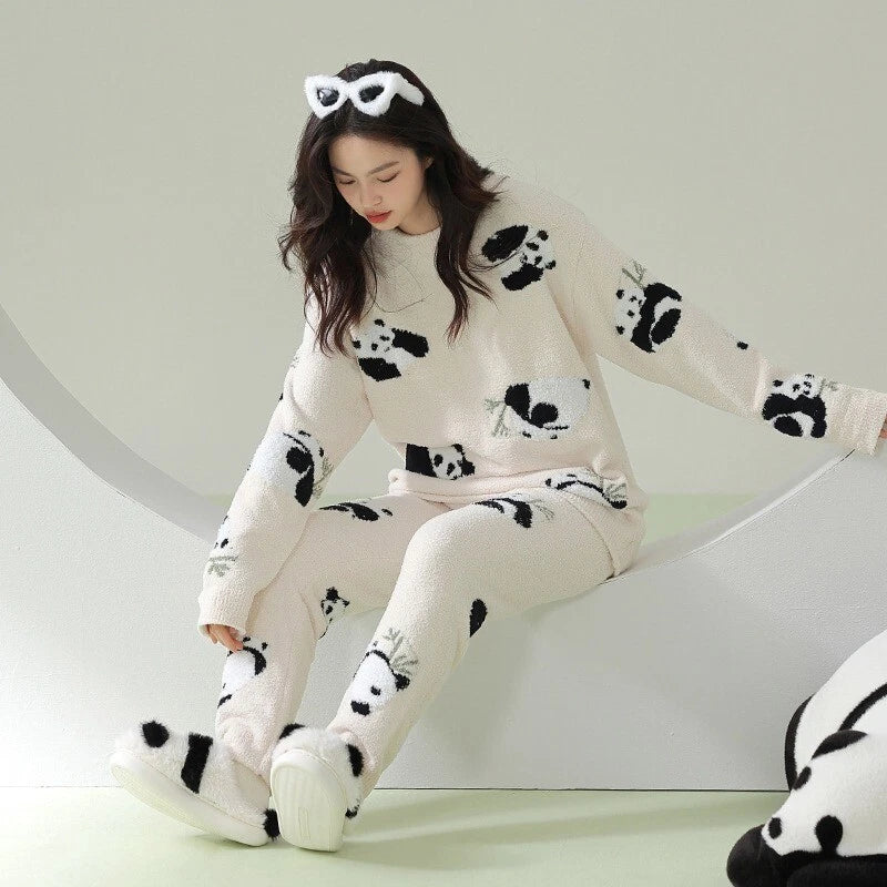 New Couple Casual Homewear Winter Warm Comfortable Panda Fashionable Pajamas Set
