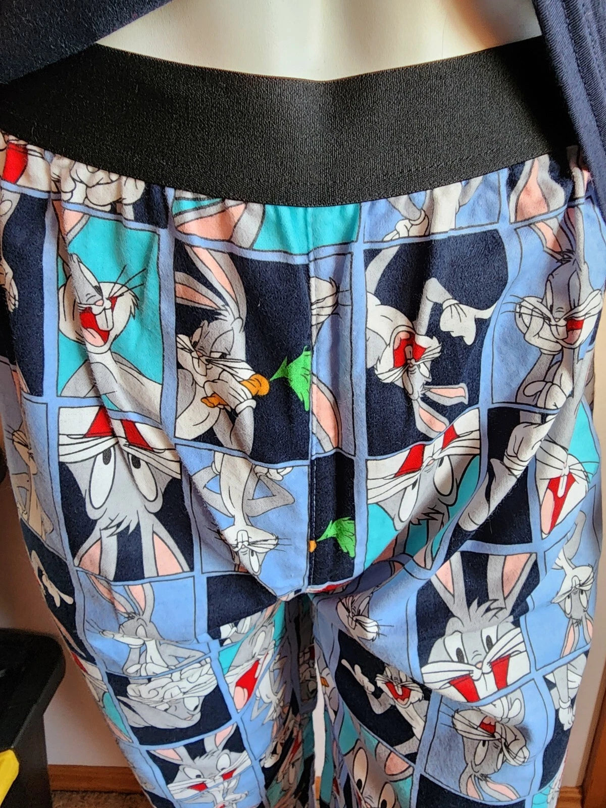 Looney Tunes Bugs Bunny Mens Navy Blue Printed 2 Piece Pyjama Set Size M New