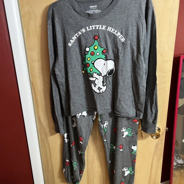 Peanuts Santa’s Little Helper Snoopy Pajama Set Size1X  Adults